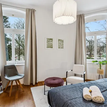 Altbau-apartment 2 Sz Augustaplatz Kurpark & Gop Apartmán Bad Oeynhausen