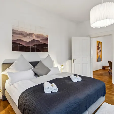 Altbau-apartment 2 Sz Augustaplatz Kurpark & Gop Apartmán *